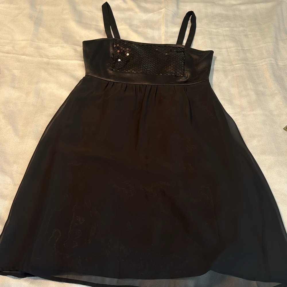 110 West cocktail little black dress 👗